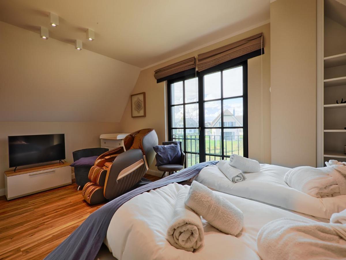 Reetland Am Meer - Premium Reetdachvilla Mit 3 Schlafzimmern, Sauna, Kamin Und Massagesessel F05 Dranske Exterior photo
